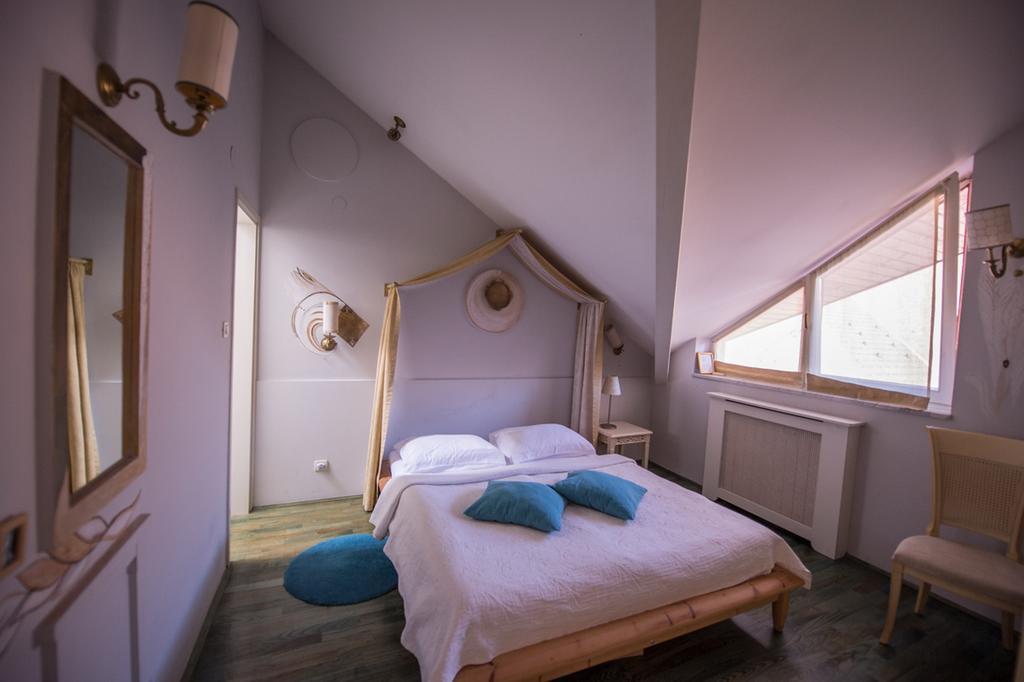 Guesthouse Trajbar Team Zaprešić Kamer foto