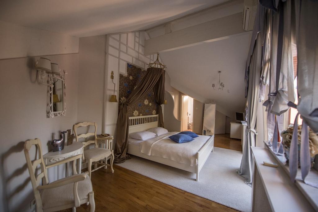 Guesthouse Trajbar Team Zaprešić Kamer foto