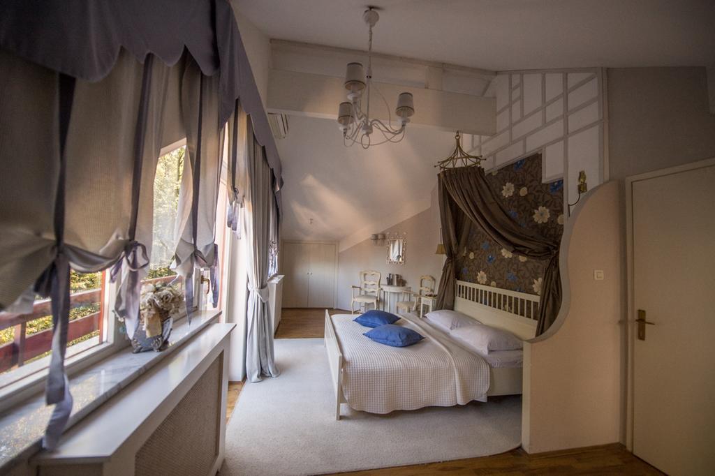 Guesthouse Trajbar Team Zaprešić Buitenkant foto