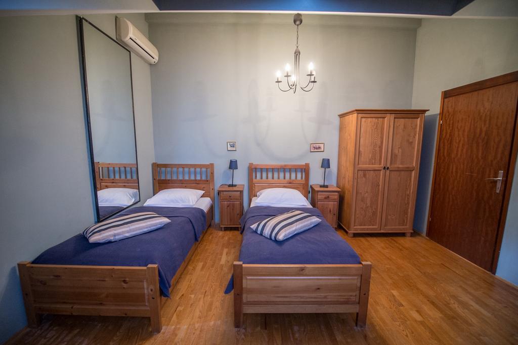 Guesthouse Trajbar Team Zaprešić Kamer foto
